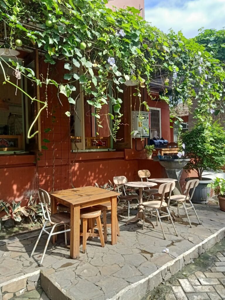 Nettoyage terrasse Montauban : traitement avant/après